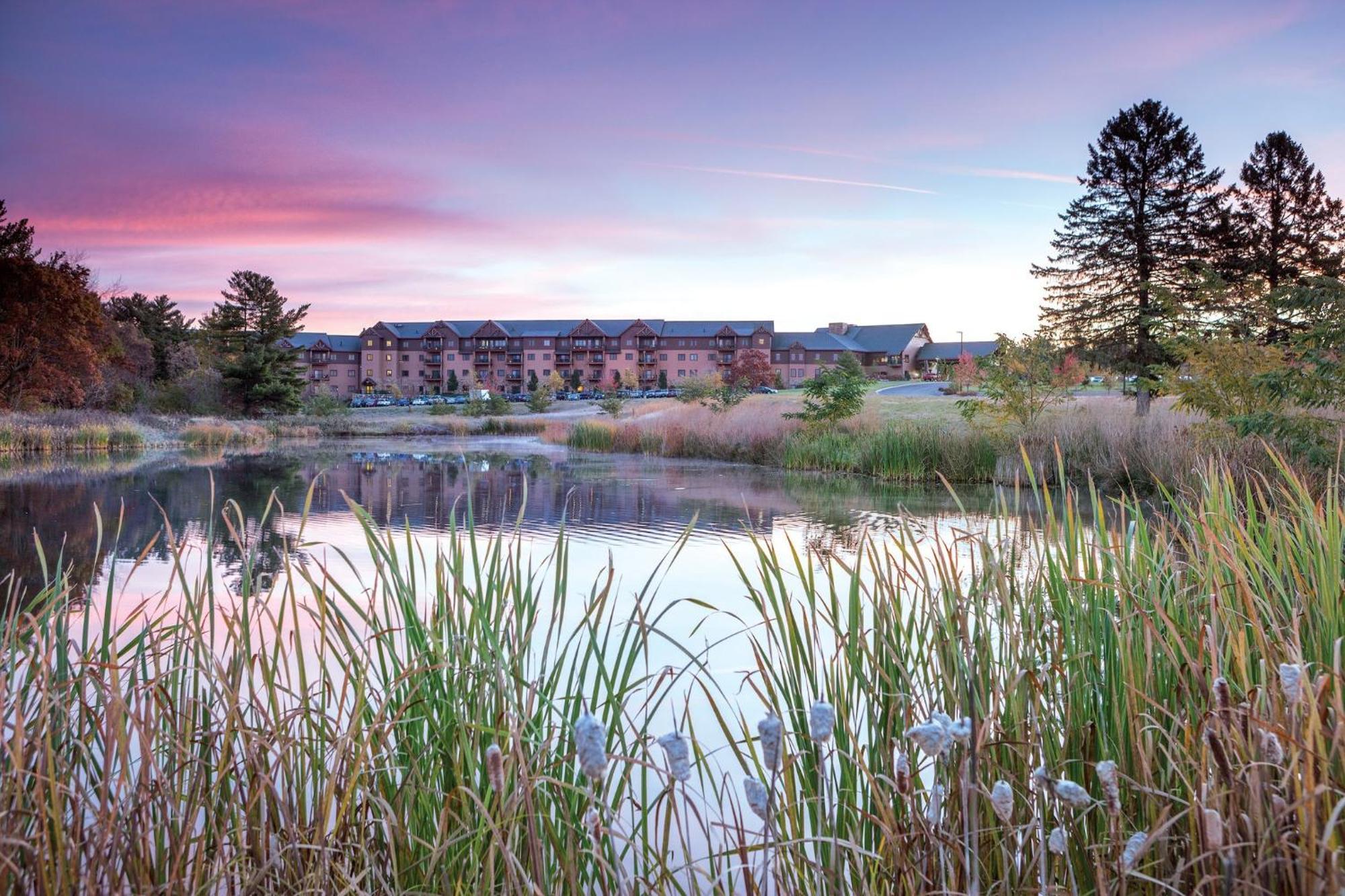Club Wyndham Glacier Canyon Wisconsin Dells Exterior foto